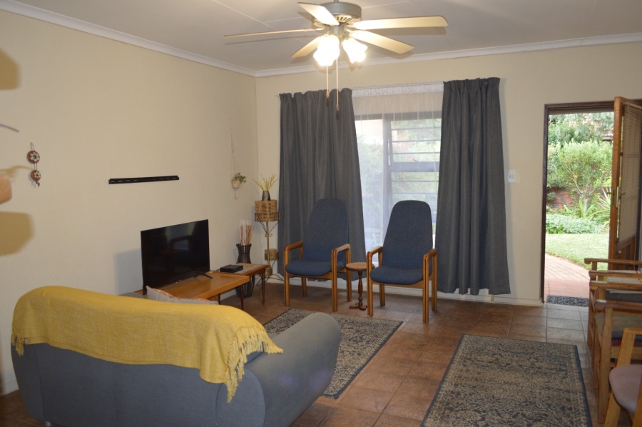 3 Bedroom Property for Sale in Flamwood North West